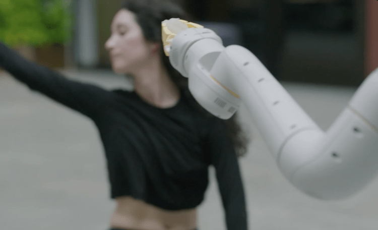 Emotion in Robot Motion