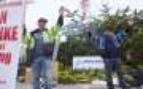 Boeing works to conserve cash as 33,000 factory workers go on strike