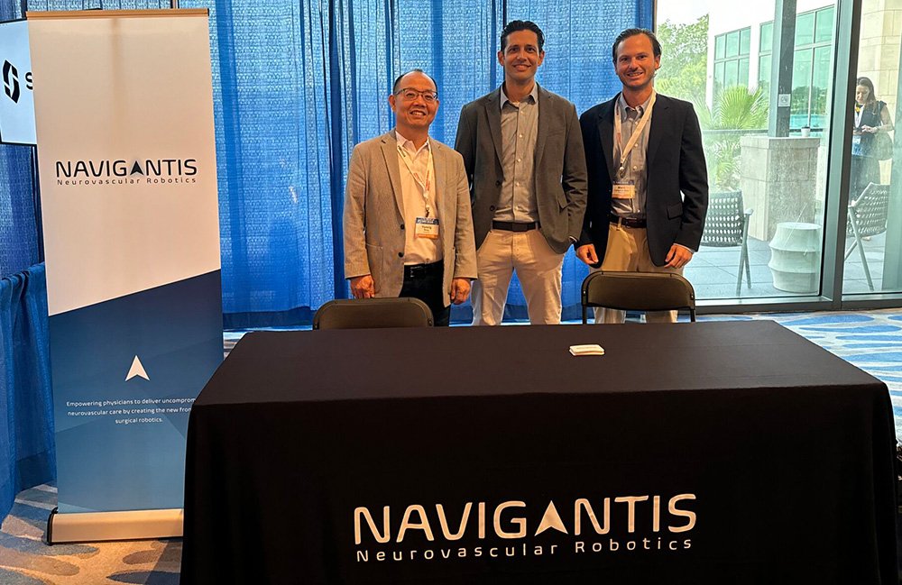 The Navigantis team at the Society of Robotic Surgery. From left to right: Hyosig Kang, the co-founder at CTO of Navigantis, Mor Dayan, the co-founder and CEO, and Marc Camprubí Artal, the head of operations. 