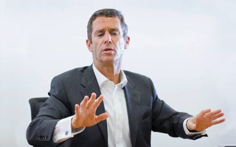 Mining tycoon Beny Steinmetz released by Greek top court
