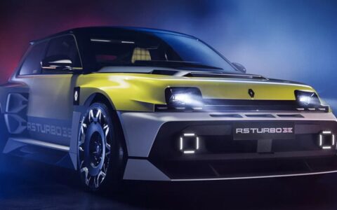 Beastly Renault 5 Turbo 3E rally hatch comes in hot with 3,540 lb.ft