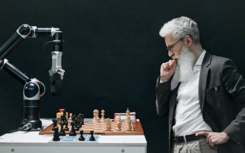 How to Make a Robotic Arm Step by Step: A Complete Guide to Building and Programming