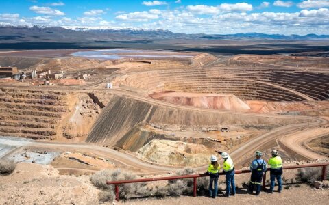 Barrick eyes IPO of North American gold assets