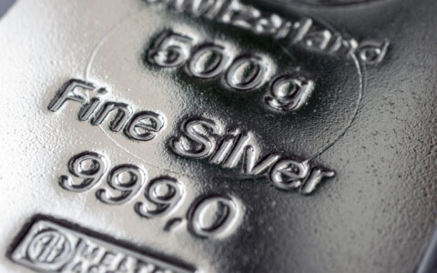 Silver price soars past $60 for new record