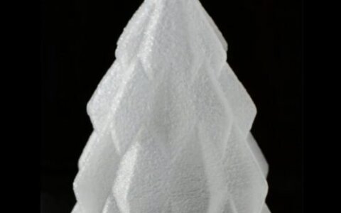 Physicists 3D-printed a Christmas tree of ice